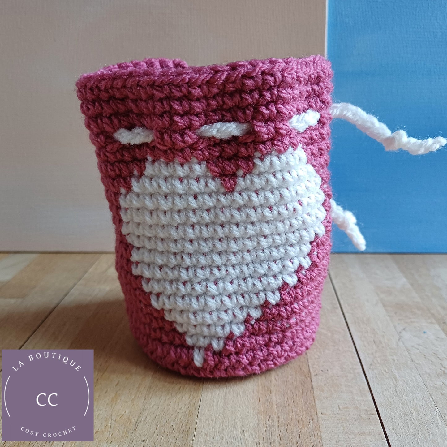 Pochon motif cœur rose foncé et blanc