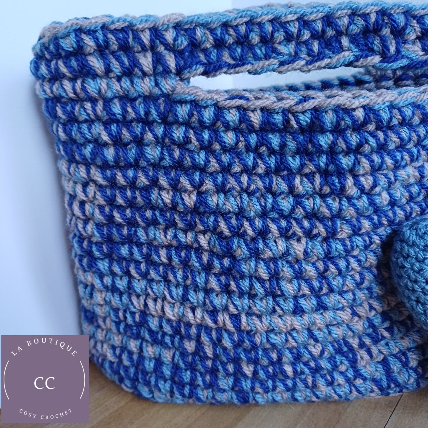Panier sac déco cœurs bleu et beige