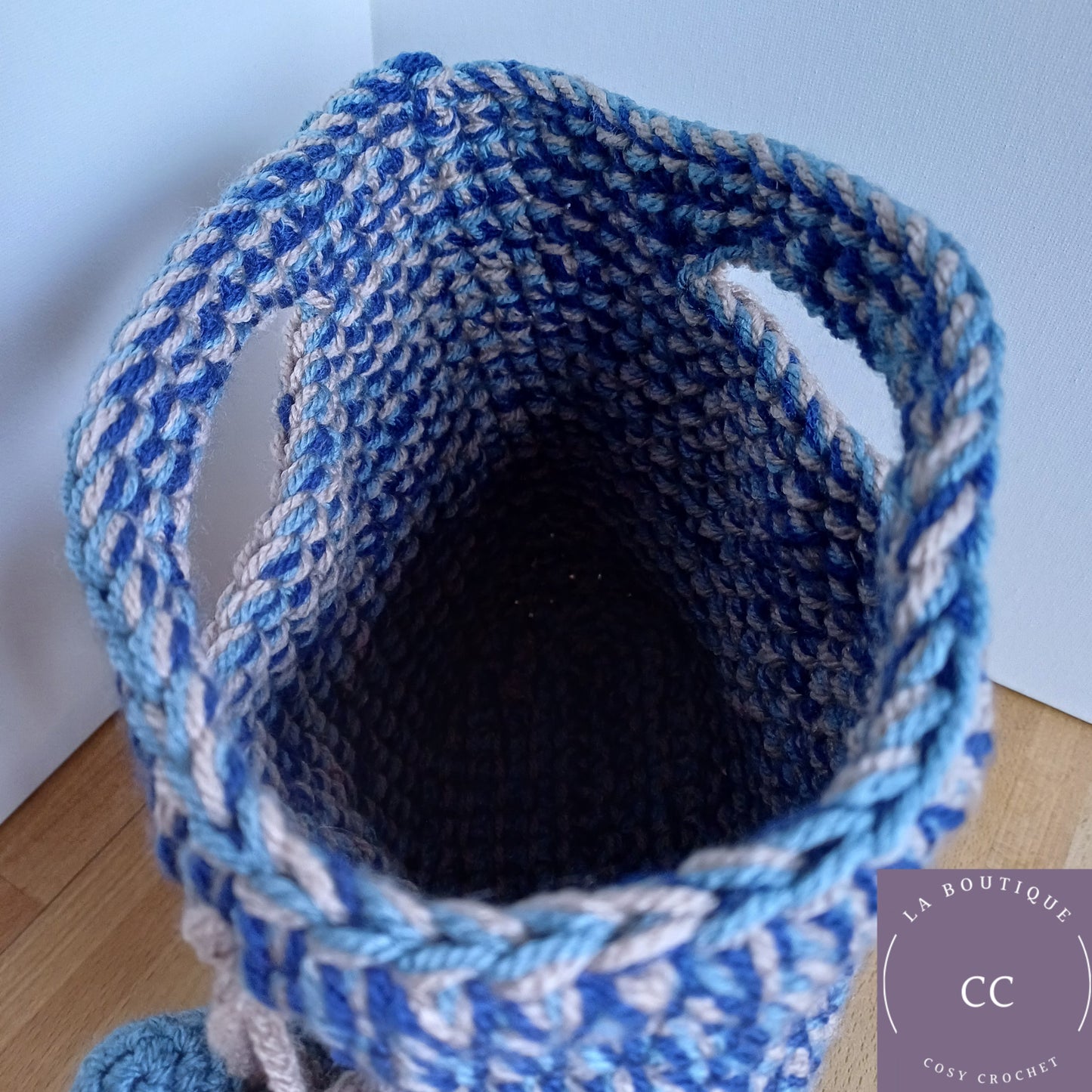 Panier sac déco cœurs bleu et beige