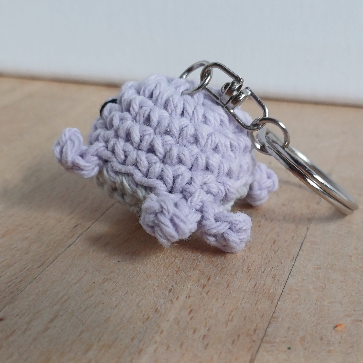 Porte-clés mini baleine mauve pastel