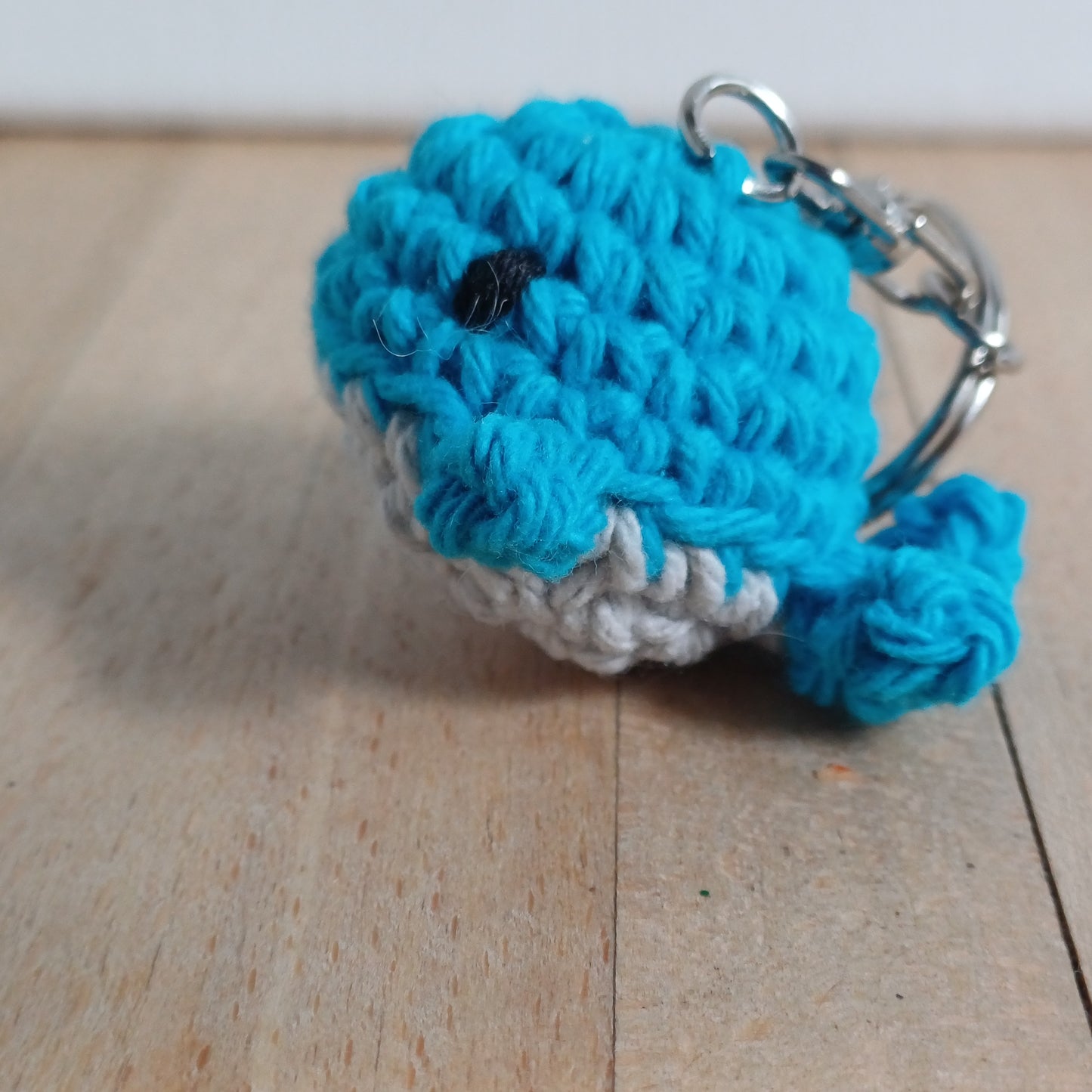 Porte-clés mini baleine bleue
