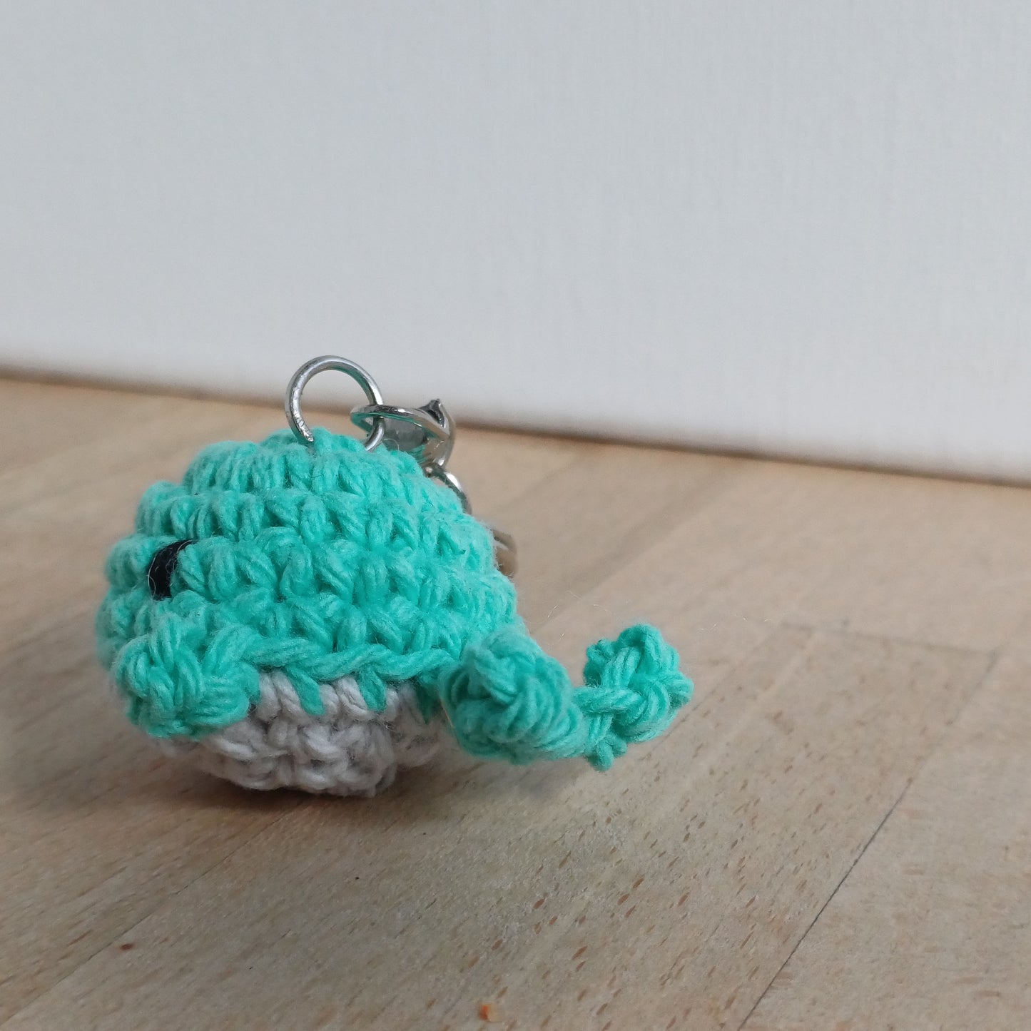 Porte-clés mini baleine verte