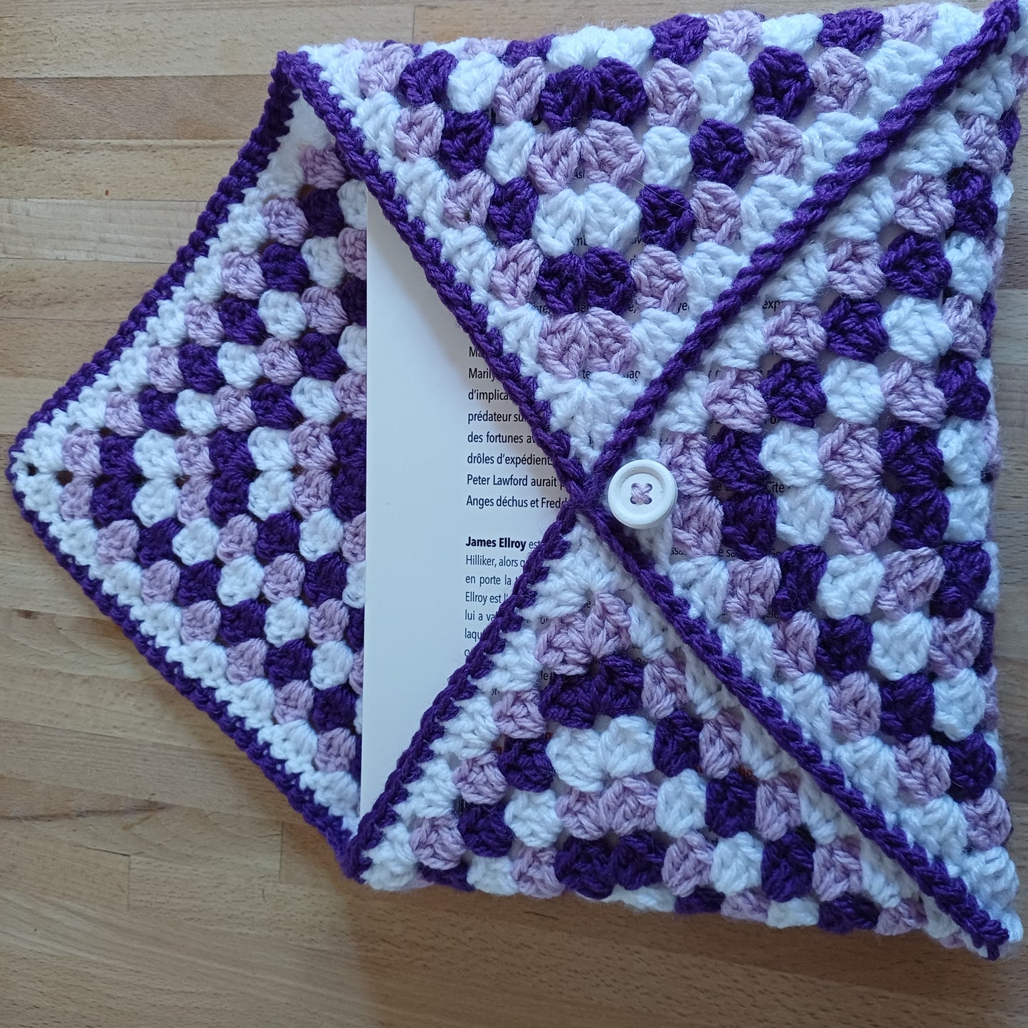Pochette enveloppe pour livre duo de violet