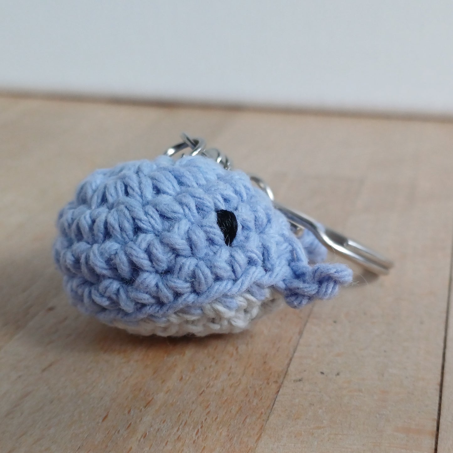 Porte-clés mini baleine mauve