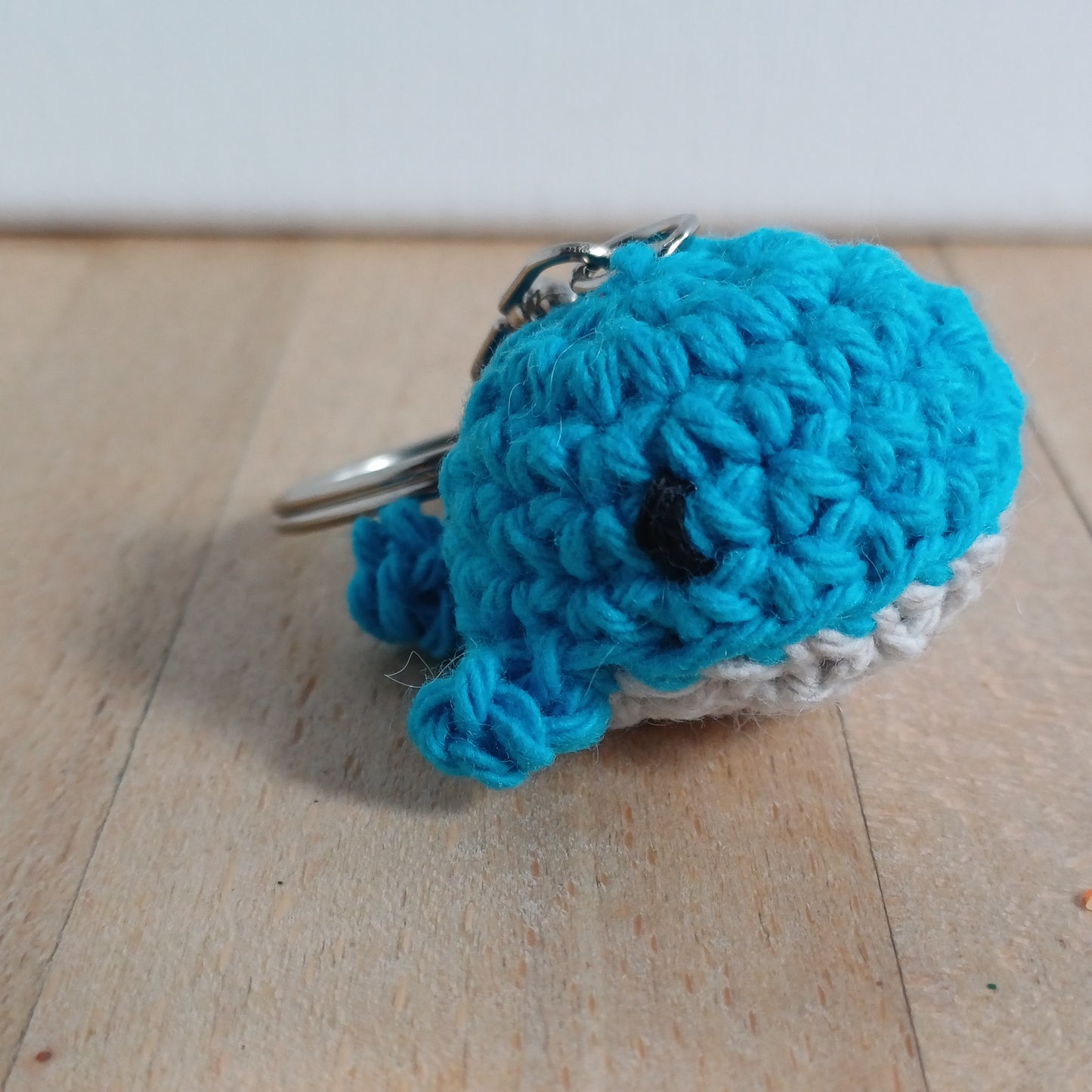 Porte-clés mini baleine bleue