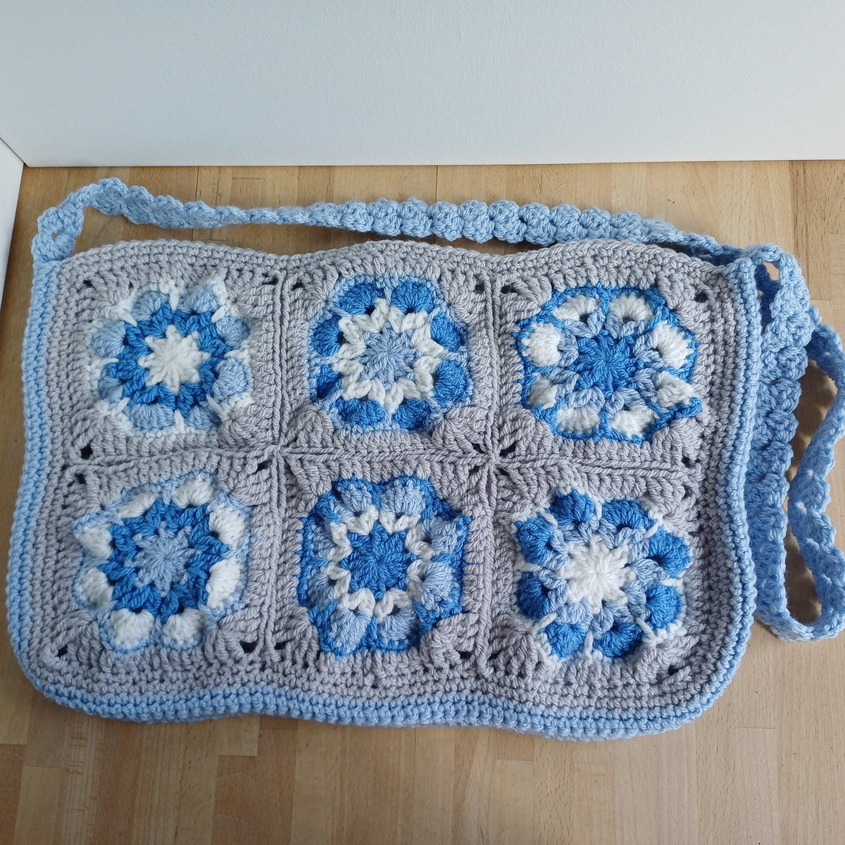 Grand sac bandoulière bleu clair