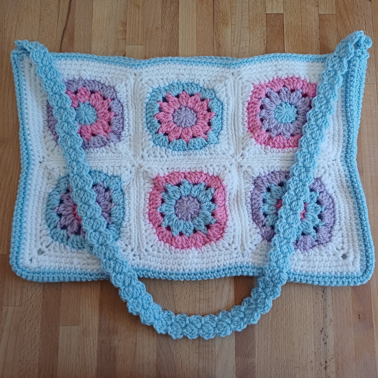 Grand sac bandoulière bleu, violet et rose