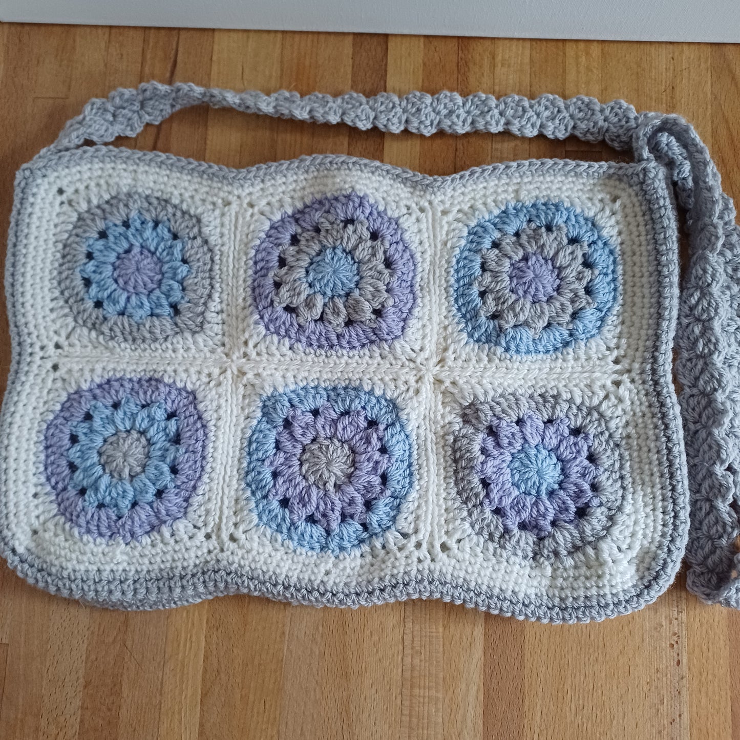 Grand sac bandoulière gris pastel