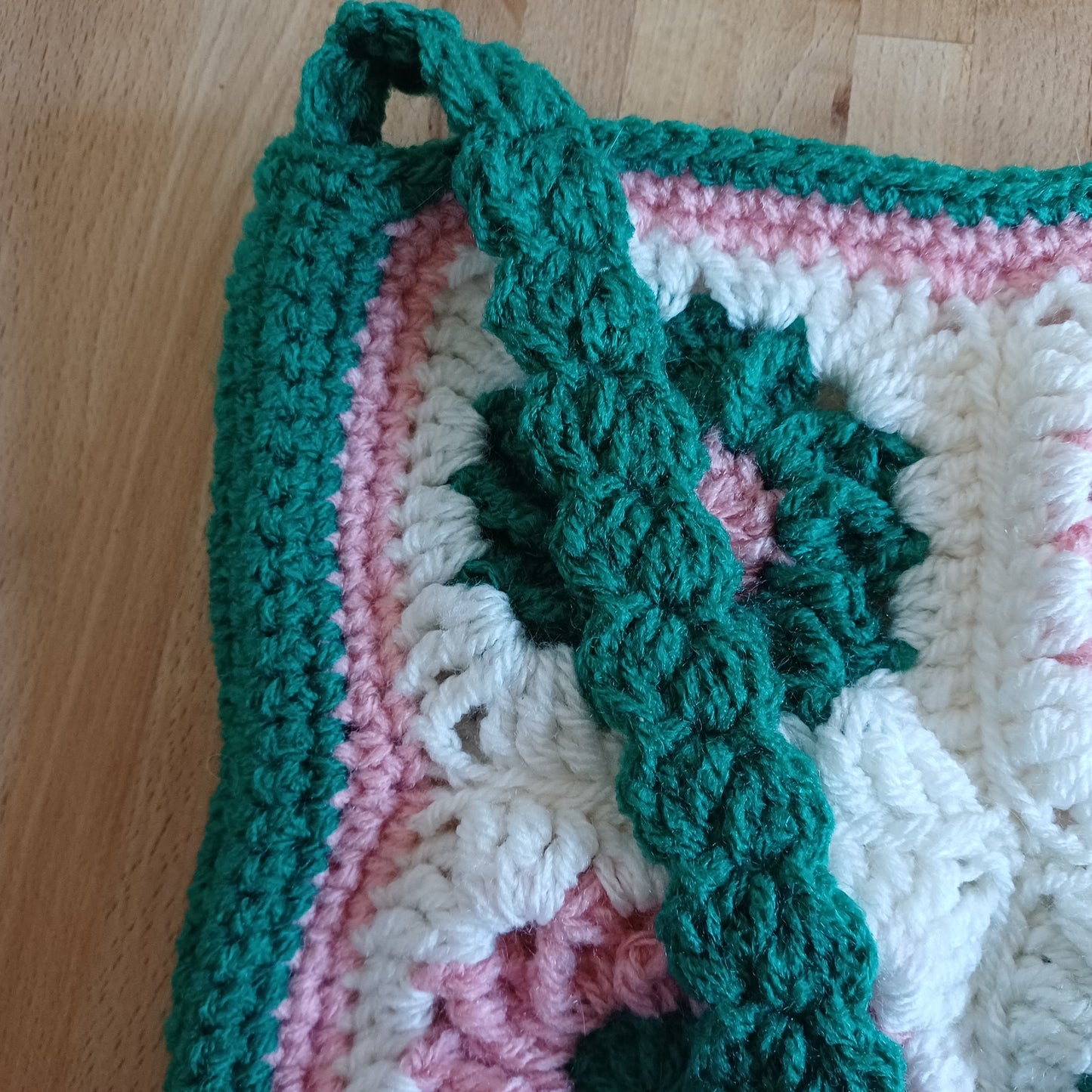 Grand sac bandoulière vert foncé et rose