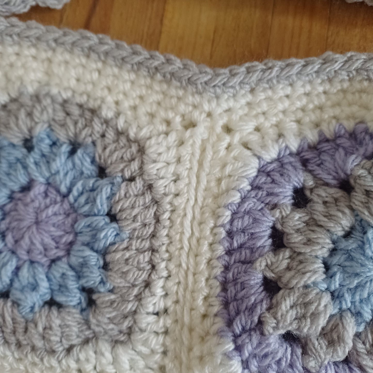 Grand sac bandoulière gris pastel
