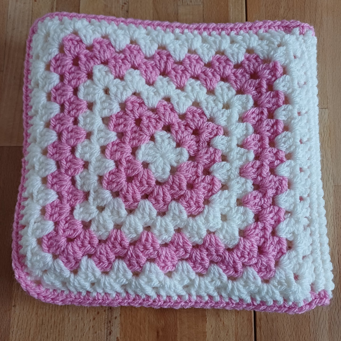 Etui pour carnet avec rangements rose et blanc