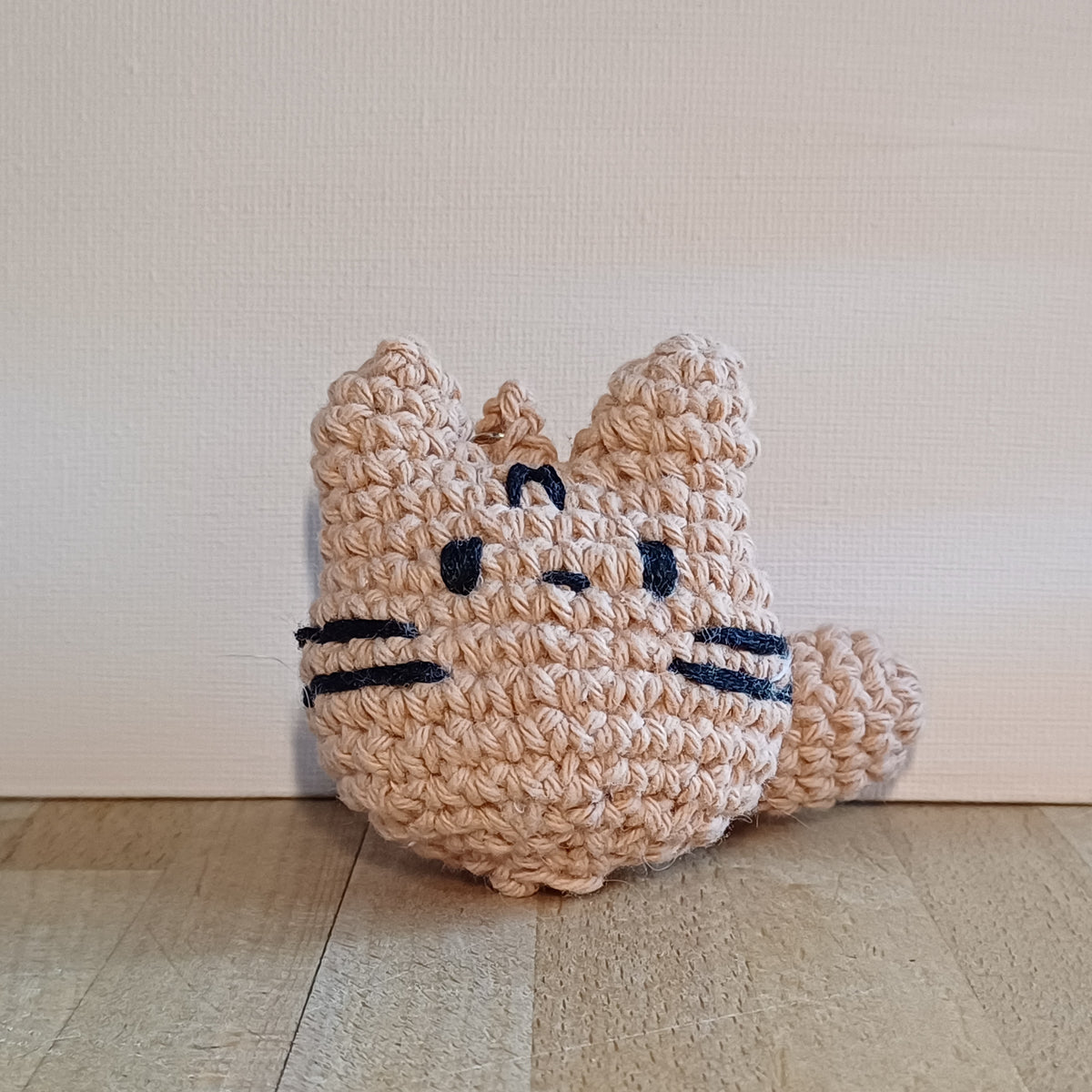 Petit chat porte-clés