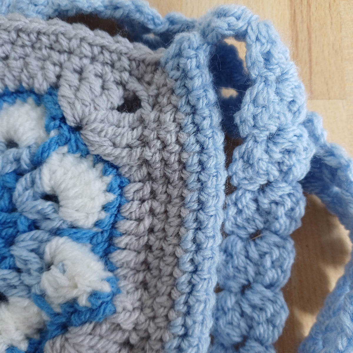 Grand sac bandoulière bleu clair