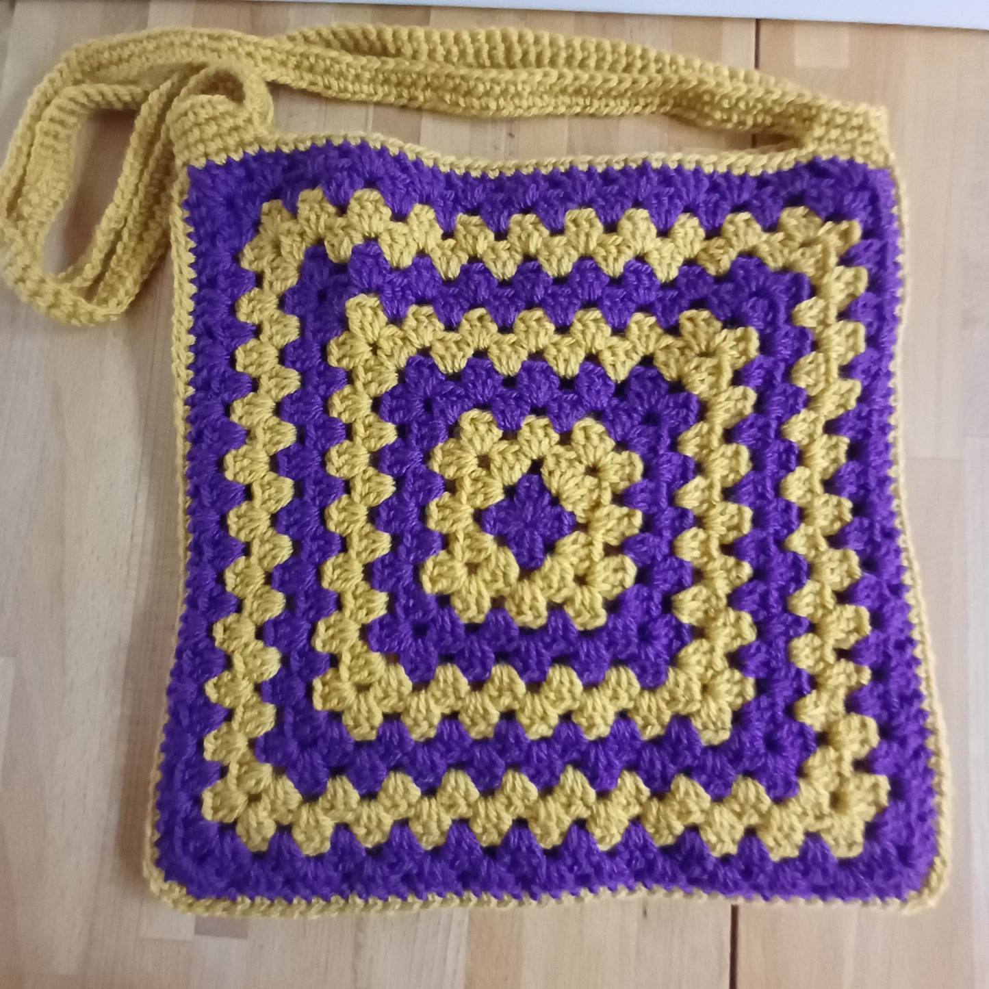 Tote bag violet et jaune