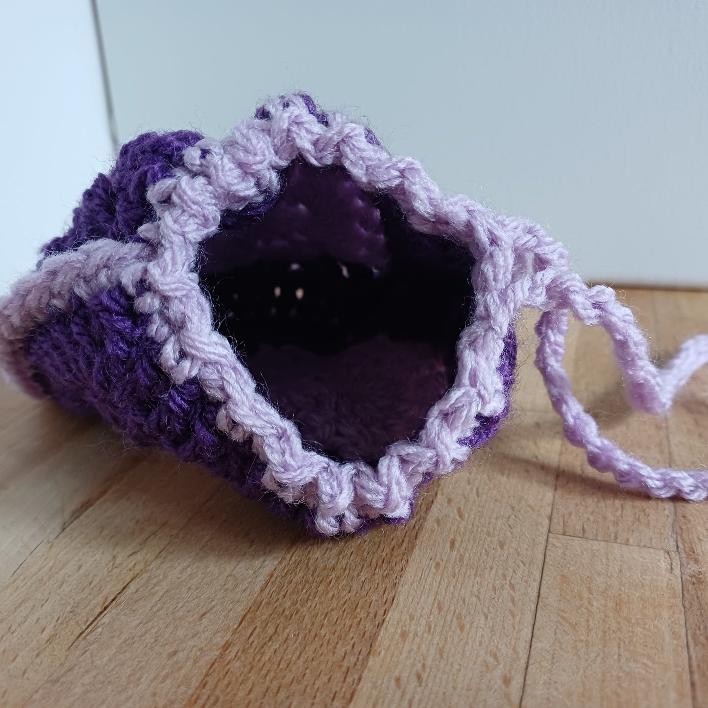 Pochon granny coeur duo de violet.