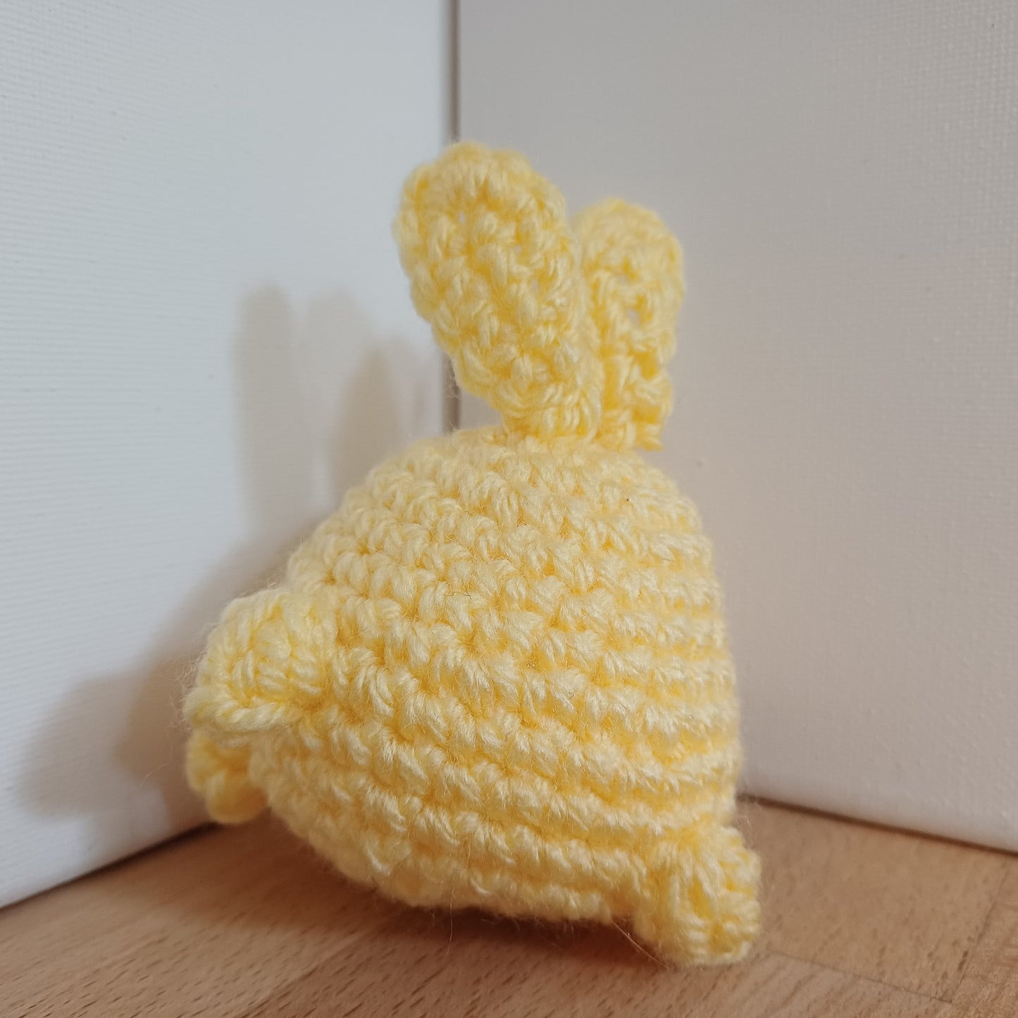 Mini lapin jaune