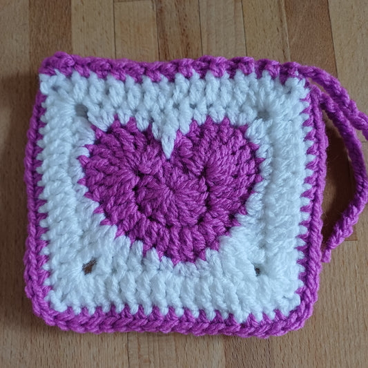 Pochon granny coeur rose vif