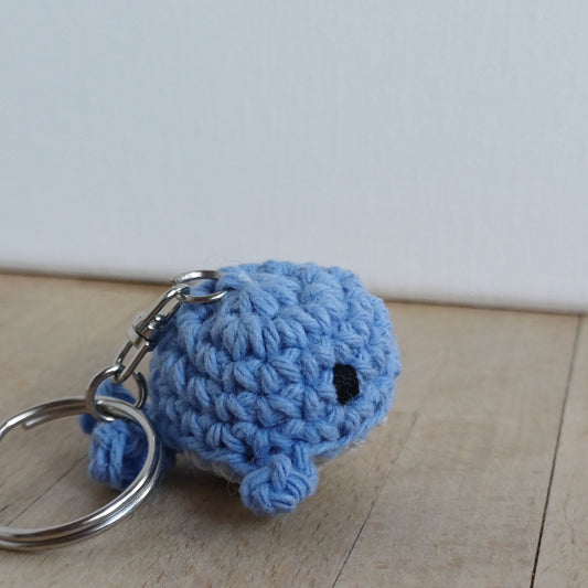 Porte-clés mini baleine lilas