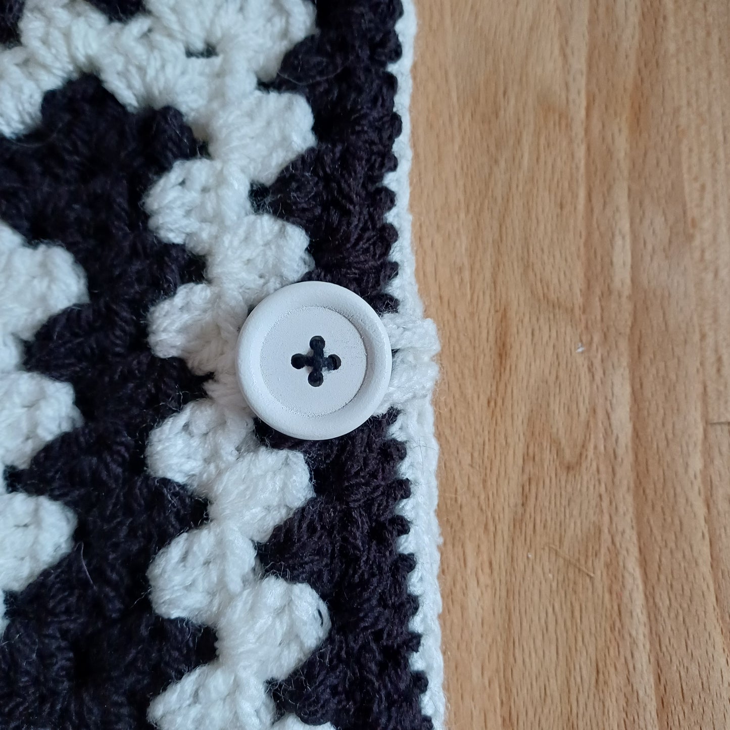 Etui pour carnet avec rangements noir et blanc