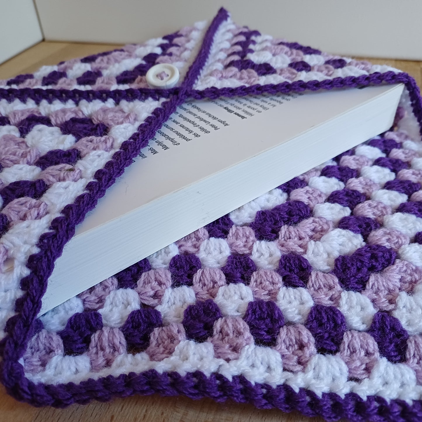 Pochette enveloppe pour livre duo de violet
