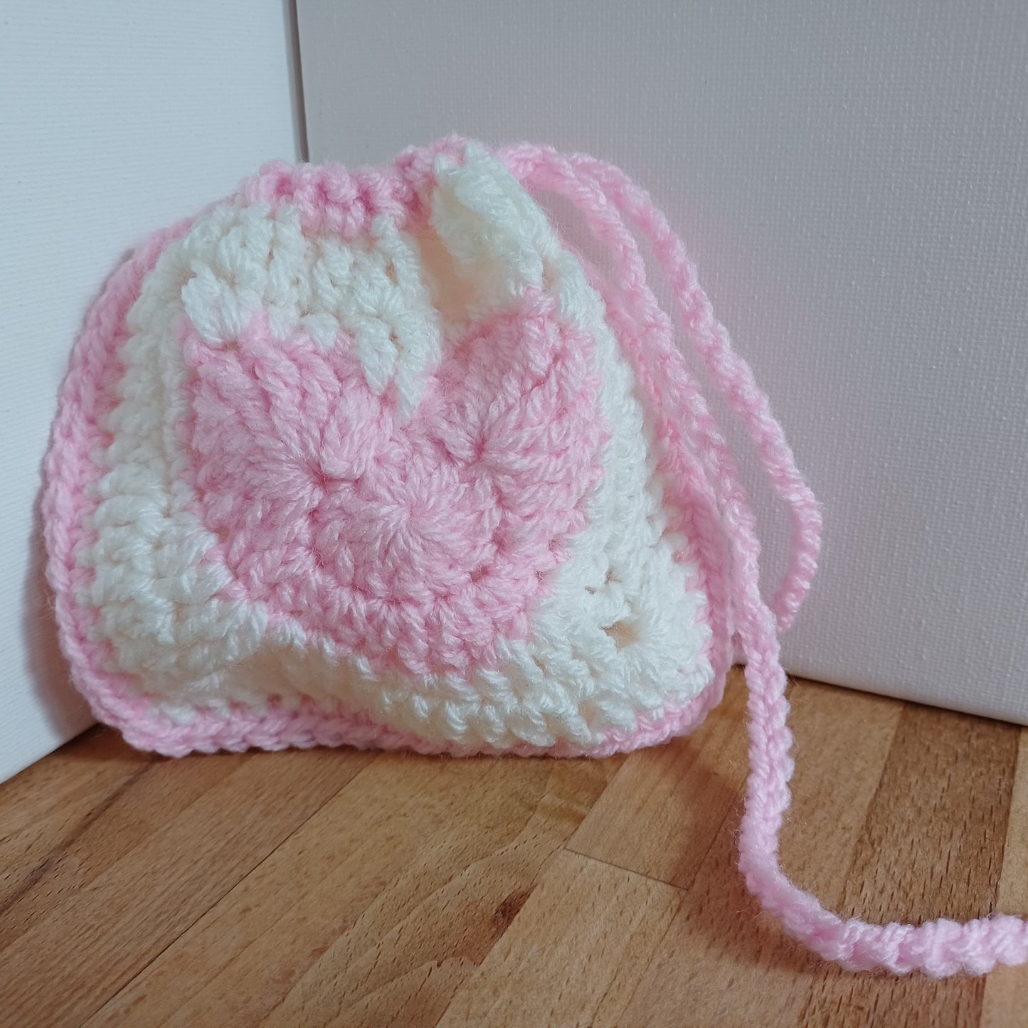 Pochon granny coeur rose pastel