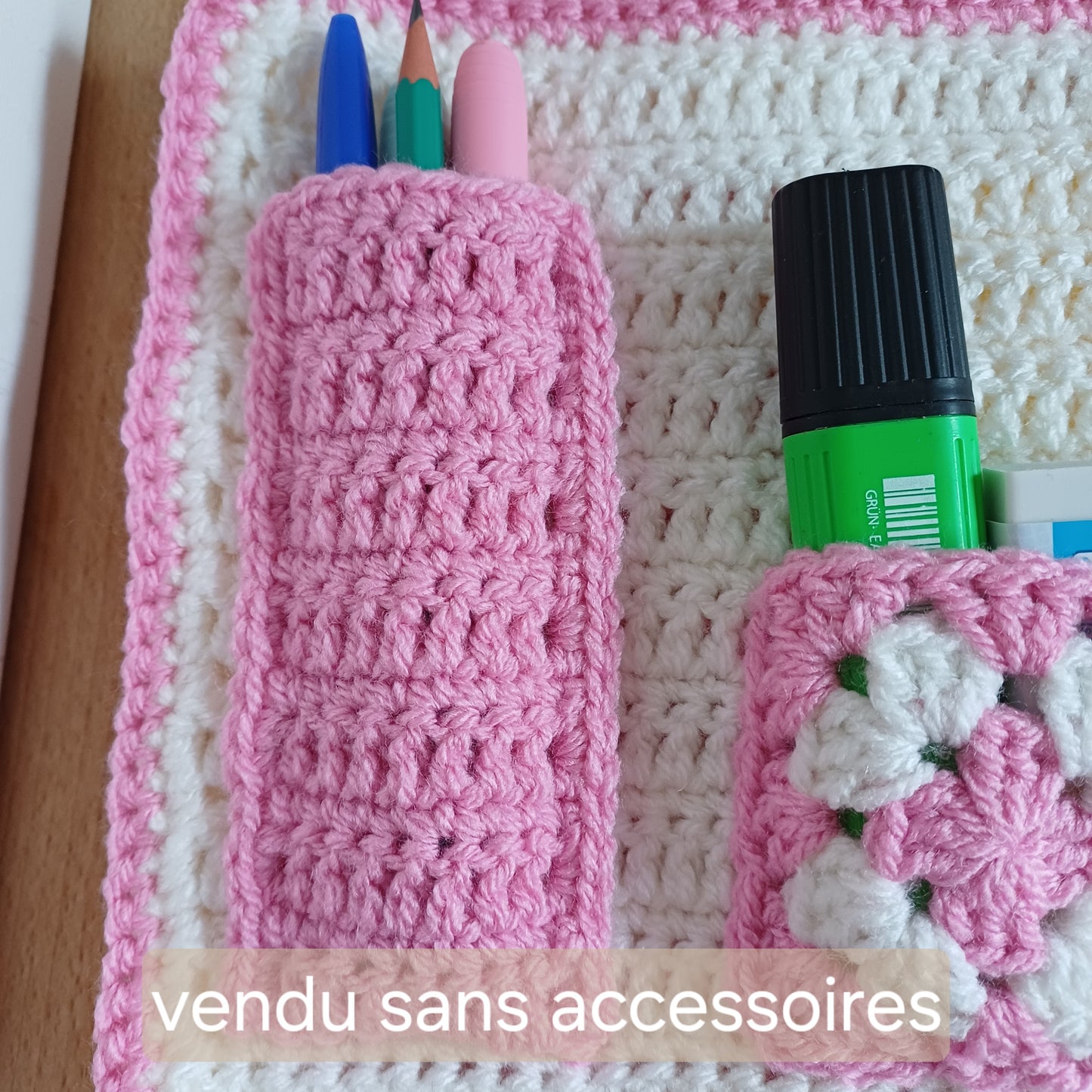 Etui pour carnet avec rangements rose et blanc