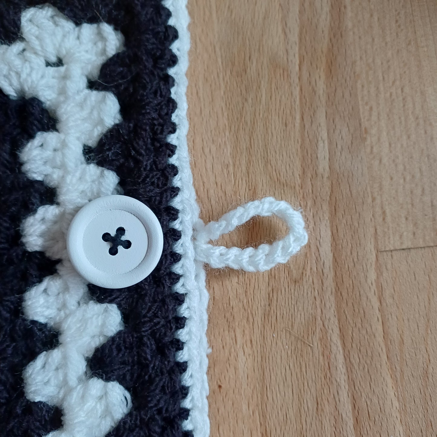Etui pour carnet avec rangements noir et blanc