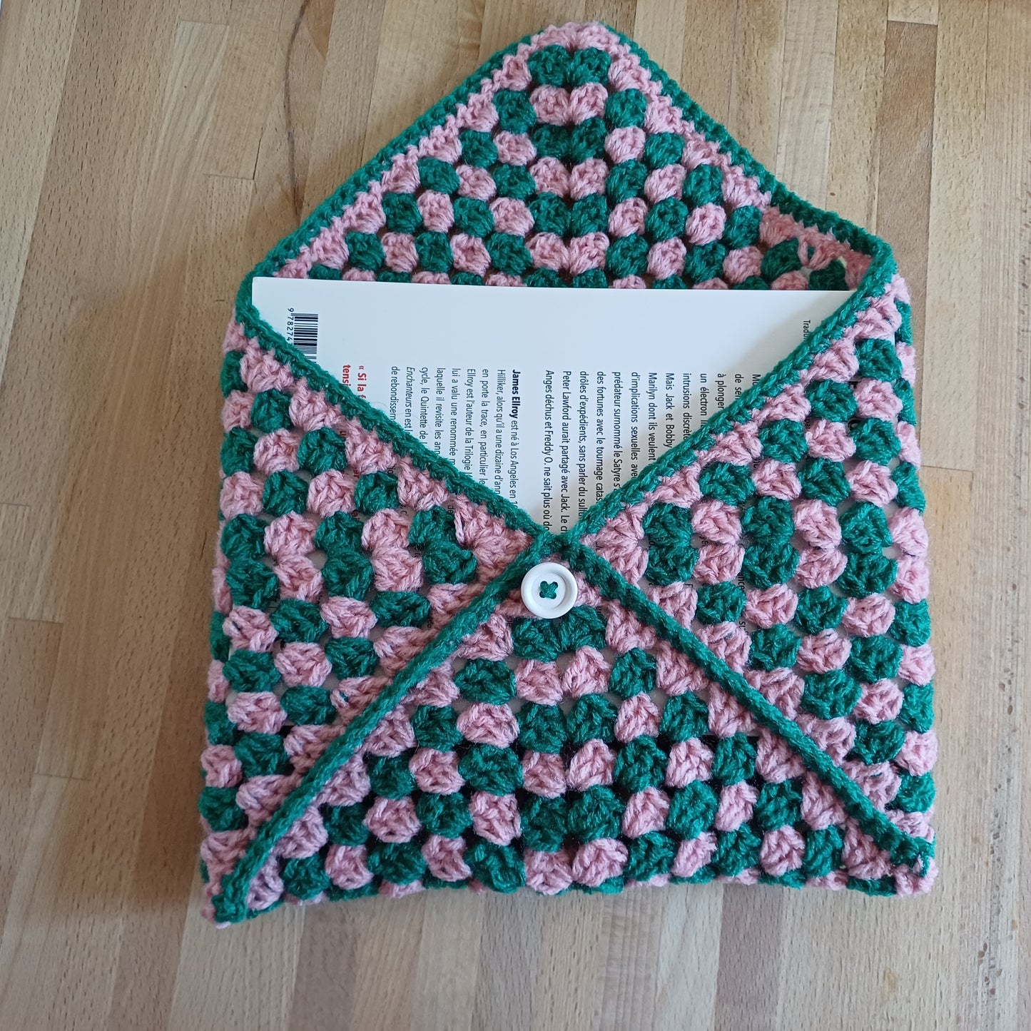 Pochette enveloppe pour livre vert foncé et rose